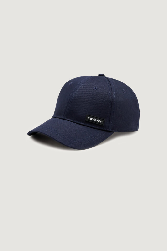 Cappello con visiera Calvin Klein ESSENTIAL PATCH BB Blu