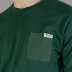T-shirt Aquascutum ACTIVE SHELL POCKET T-SHIRT Verde Scuro - Foto 2