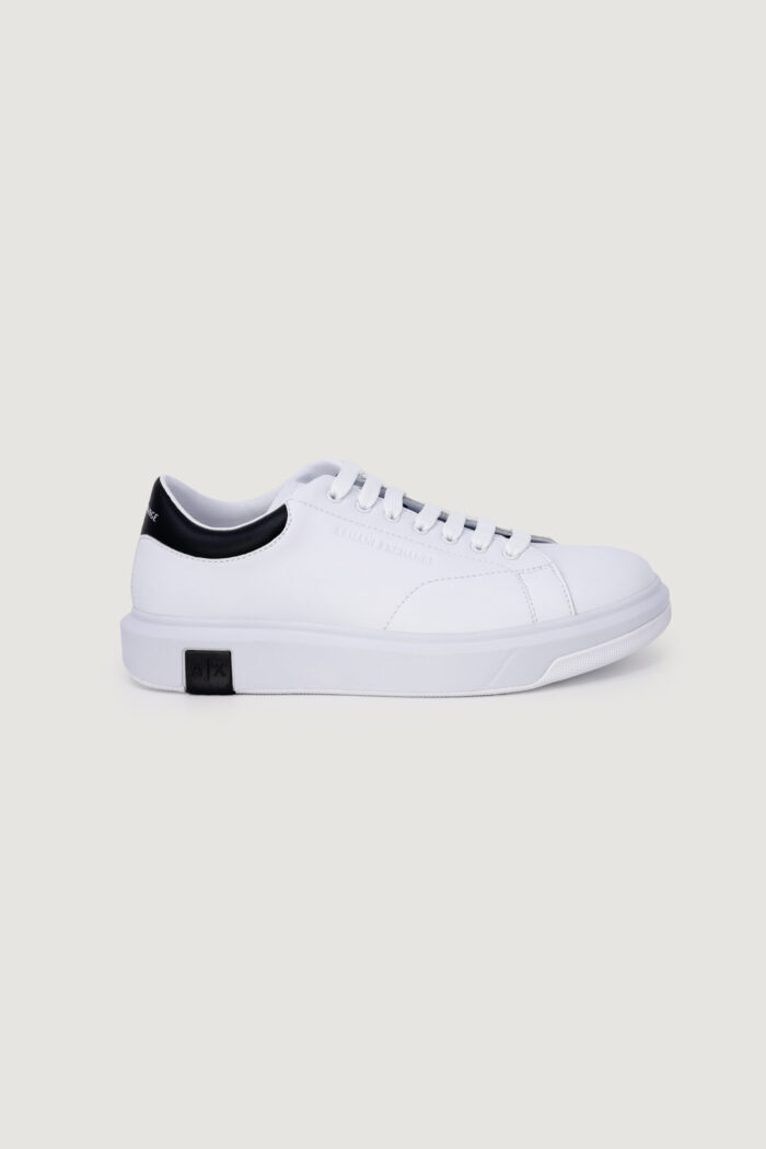 Sneakers Armani Exchange  Black-White