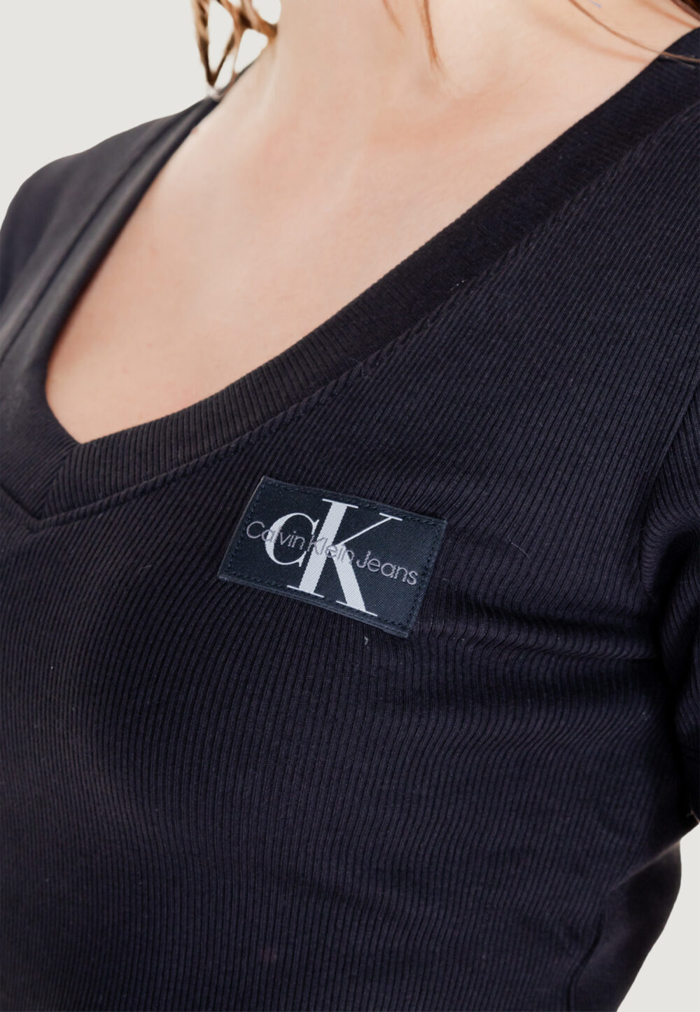 T-shirt Calvin Klein Jeans WOVEN LABEL RIB V-NECK Nero - Foto 2