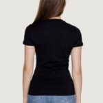 T-shirt Guess SS CN TRIANGLE LEO Nero - Foto 3