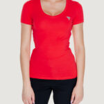 T-shirt Guess VN MINI TRIANGLE Rosso - Foto 5