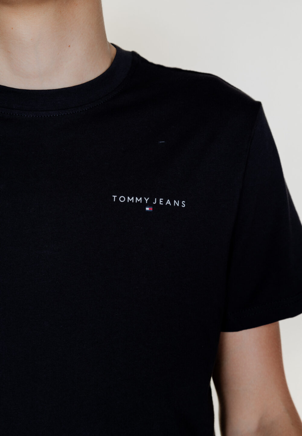 T-shirt Tommy Hilfiger Jeans TJM LINEAR Nero - Foto 2