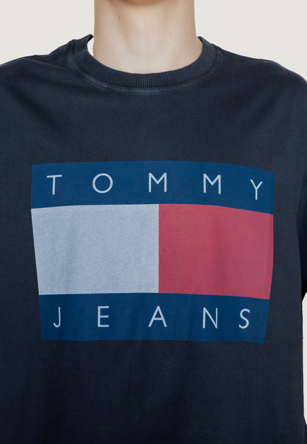 T-shirt Tommy Hilfiger Jeans TJM OVZ BIG FLAG TEE Nero - Foto 2