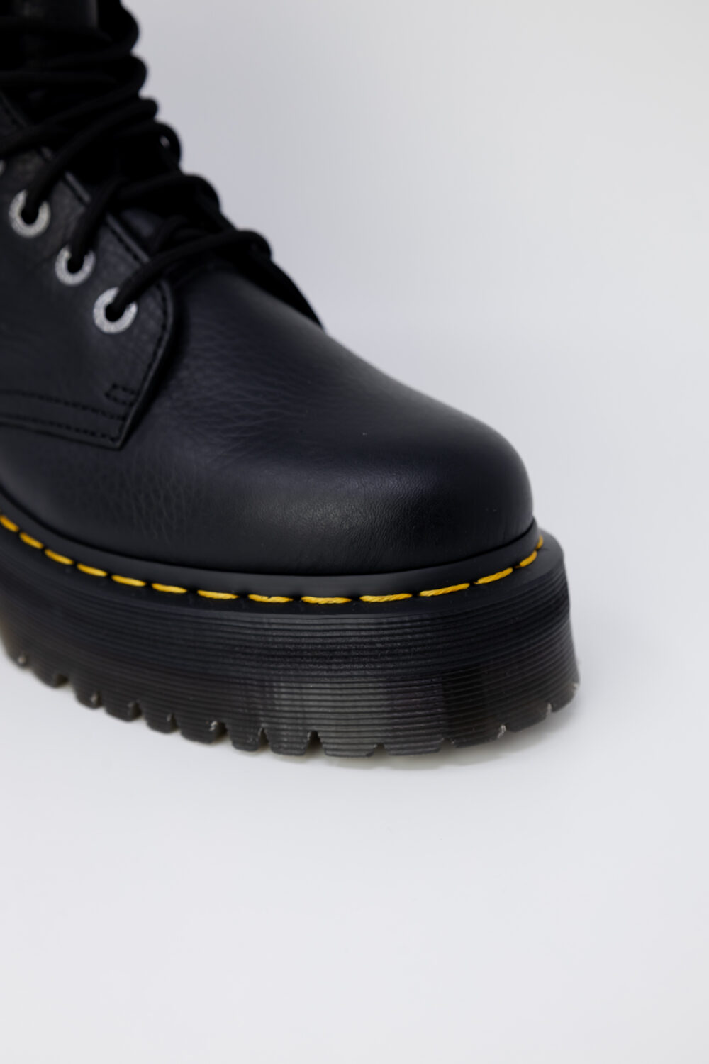 Anfibi Dr. Martens Jadon III Pisa Nero - Foto 3