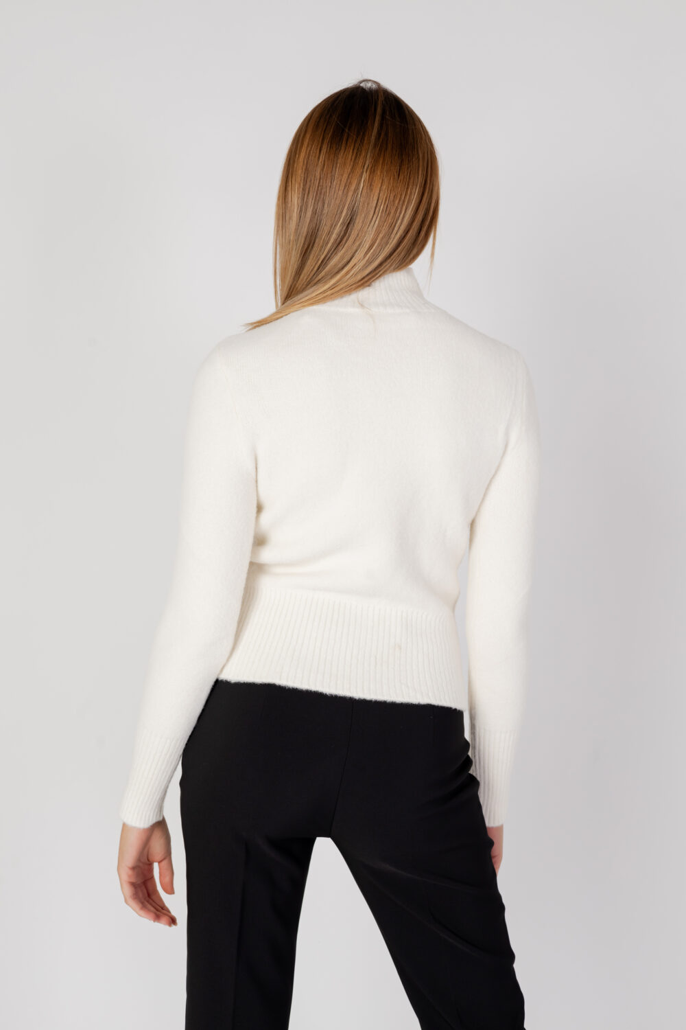 Dolcevita Guess MARION TN LS SWEATER Bianco - Foto 5