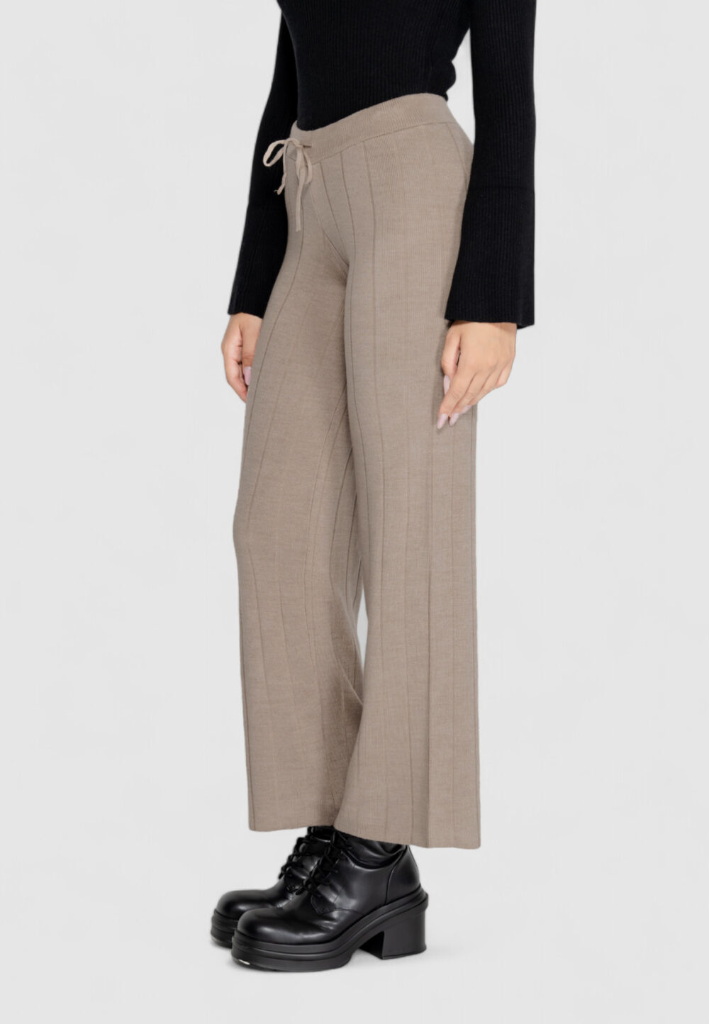 Pantaloni regular Only ONLTESS MW PANT KNT Beige - Foto 3