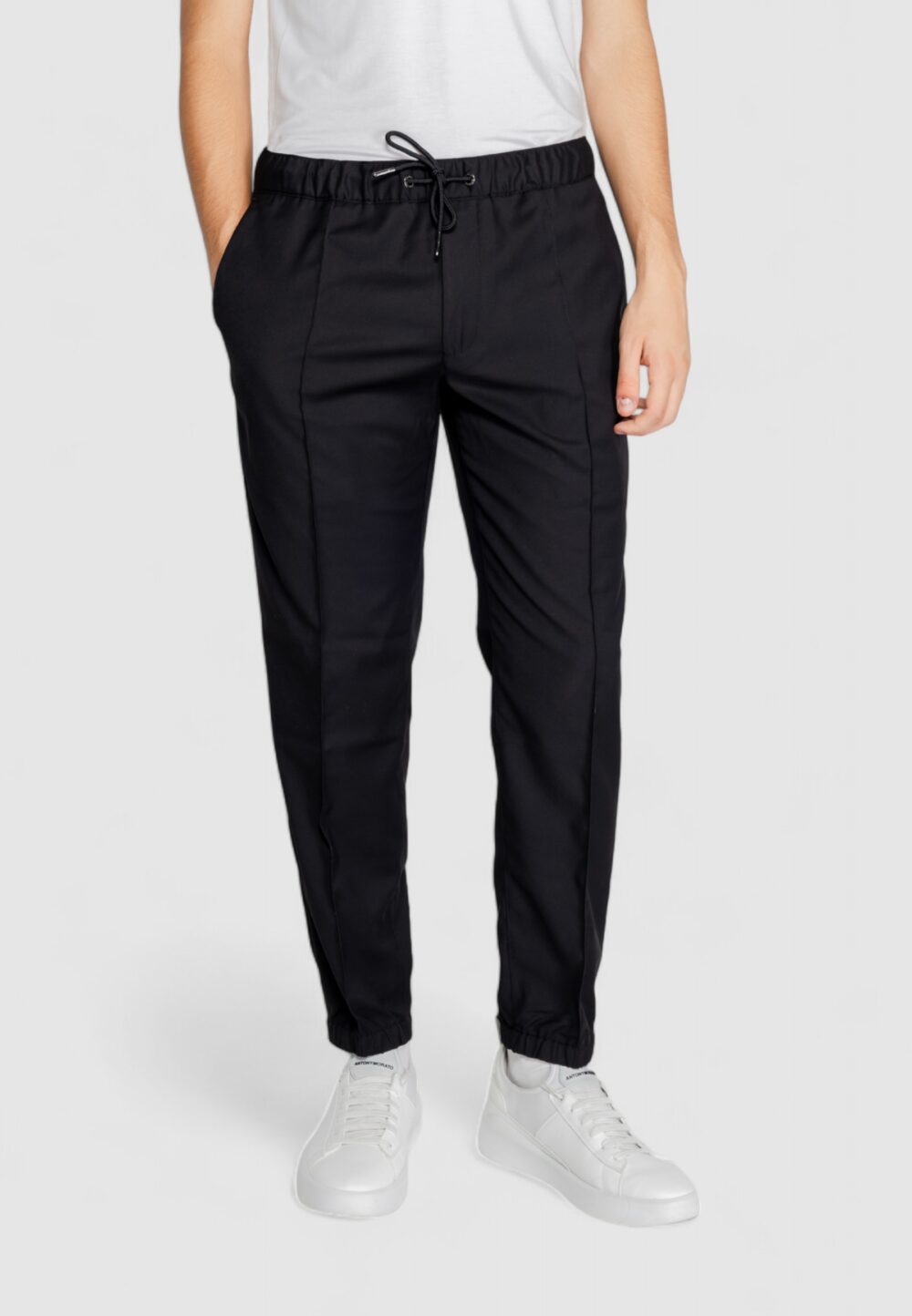 Pantaloni tapered Armani Exchange  Nero - Foto 1