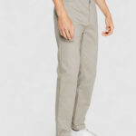 Pantaloni tapered Calvin Klein SATEEN STRETCH Beige - Foto 4