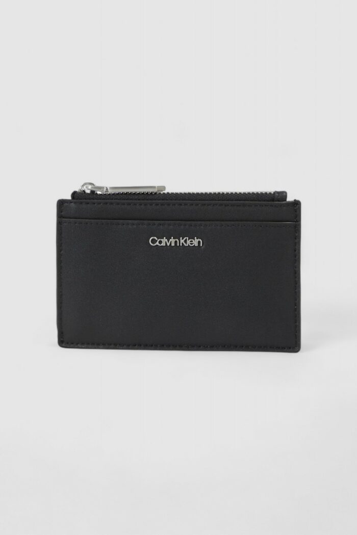 Portafoglio grande Calvin Klein CK MUST CARDHOLDER Nero