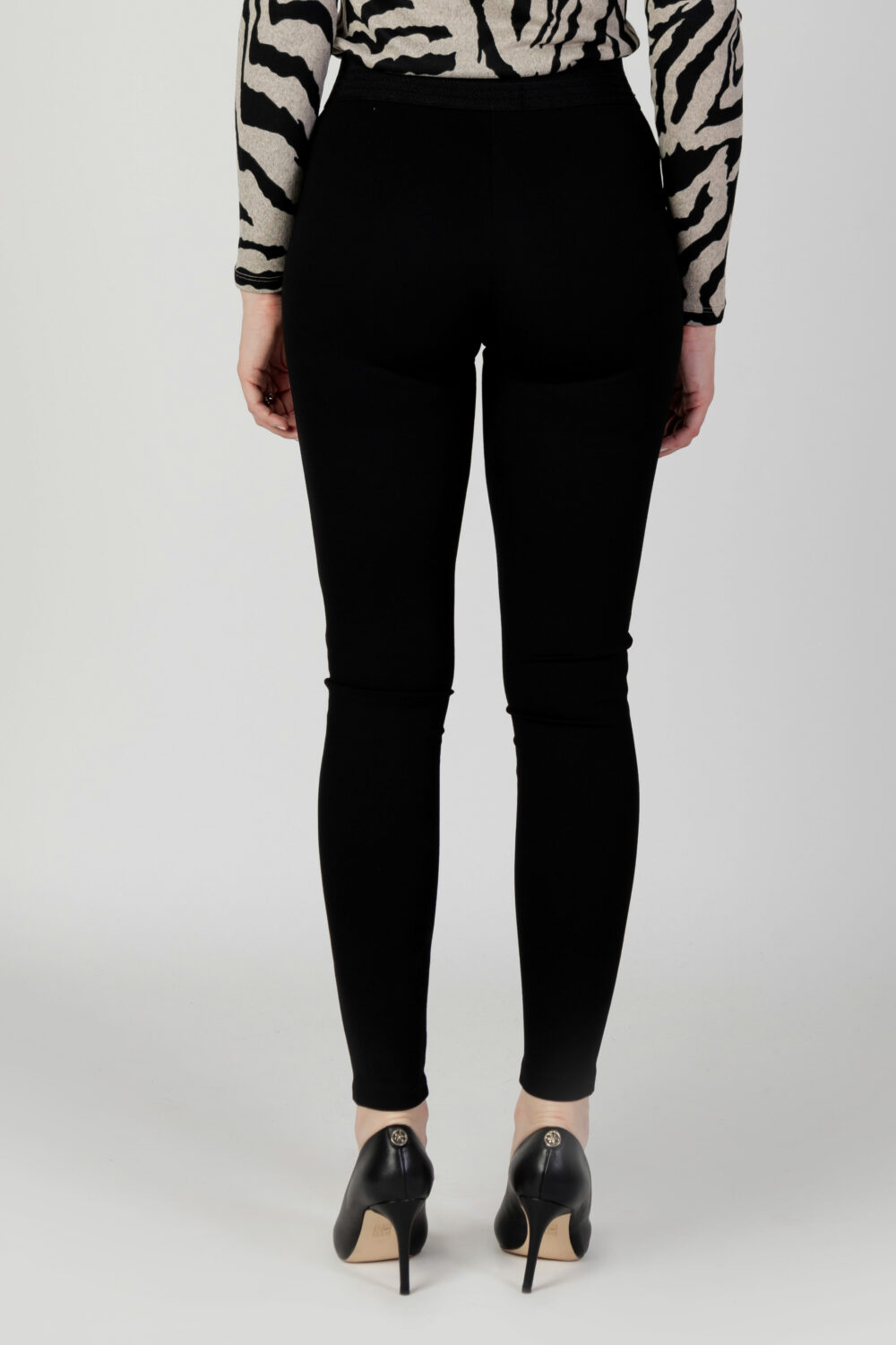 Leggings Only ONLTIA LIFE HW ELA LEGGING PNT Nero - Foto 3