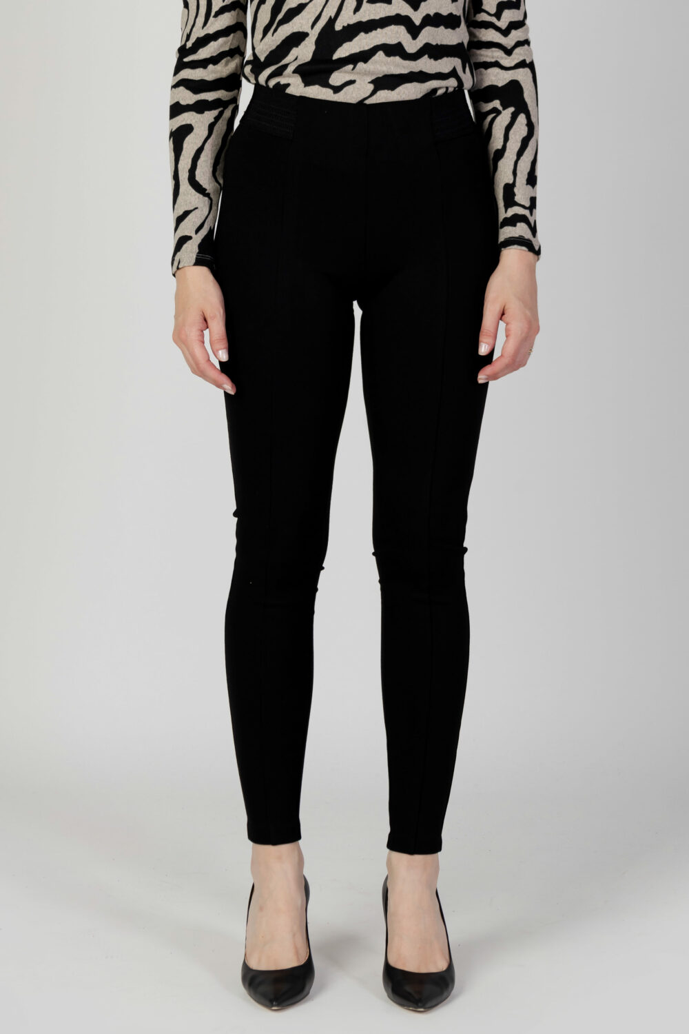 Leggings Only ONLTIA LIFE HW ELA LEGGING PNT Nero - Foto 5