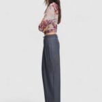 Pantaloni cropped Desigual PANT_RIN Grigio Chiaro - Foto 3