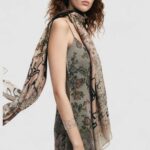 Pashmina Desigual FOU_TAPESTRY RECTAN Beige - Foto 2