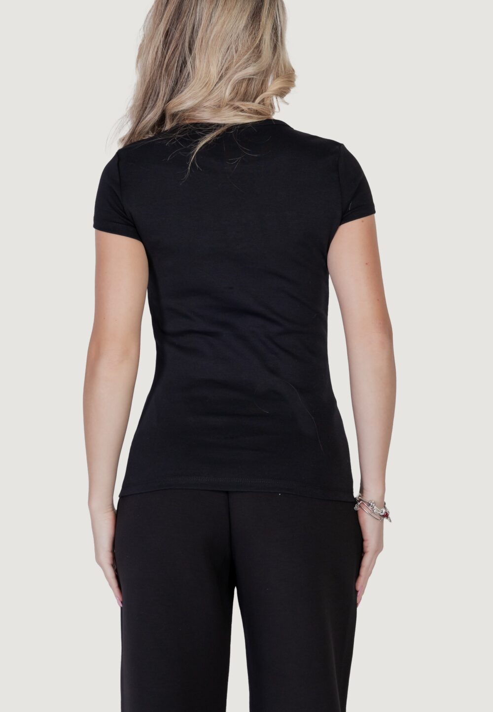 T-shirt Guess Active KIARA SS Nero - Foto 4