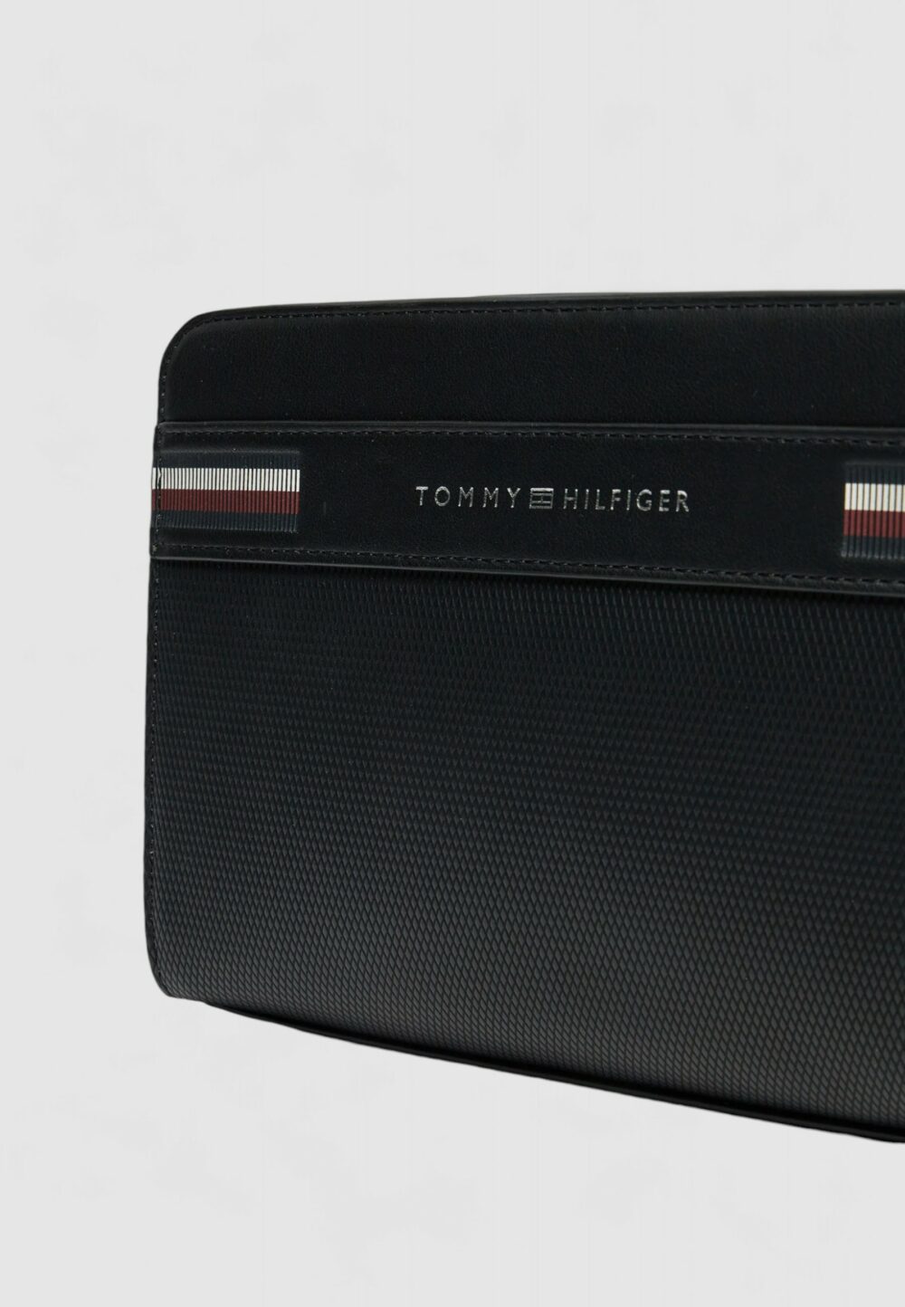 Borsa Tommy Hilfiger TH CORP TEXTURE POUCH Nero - Foto 2