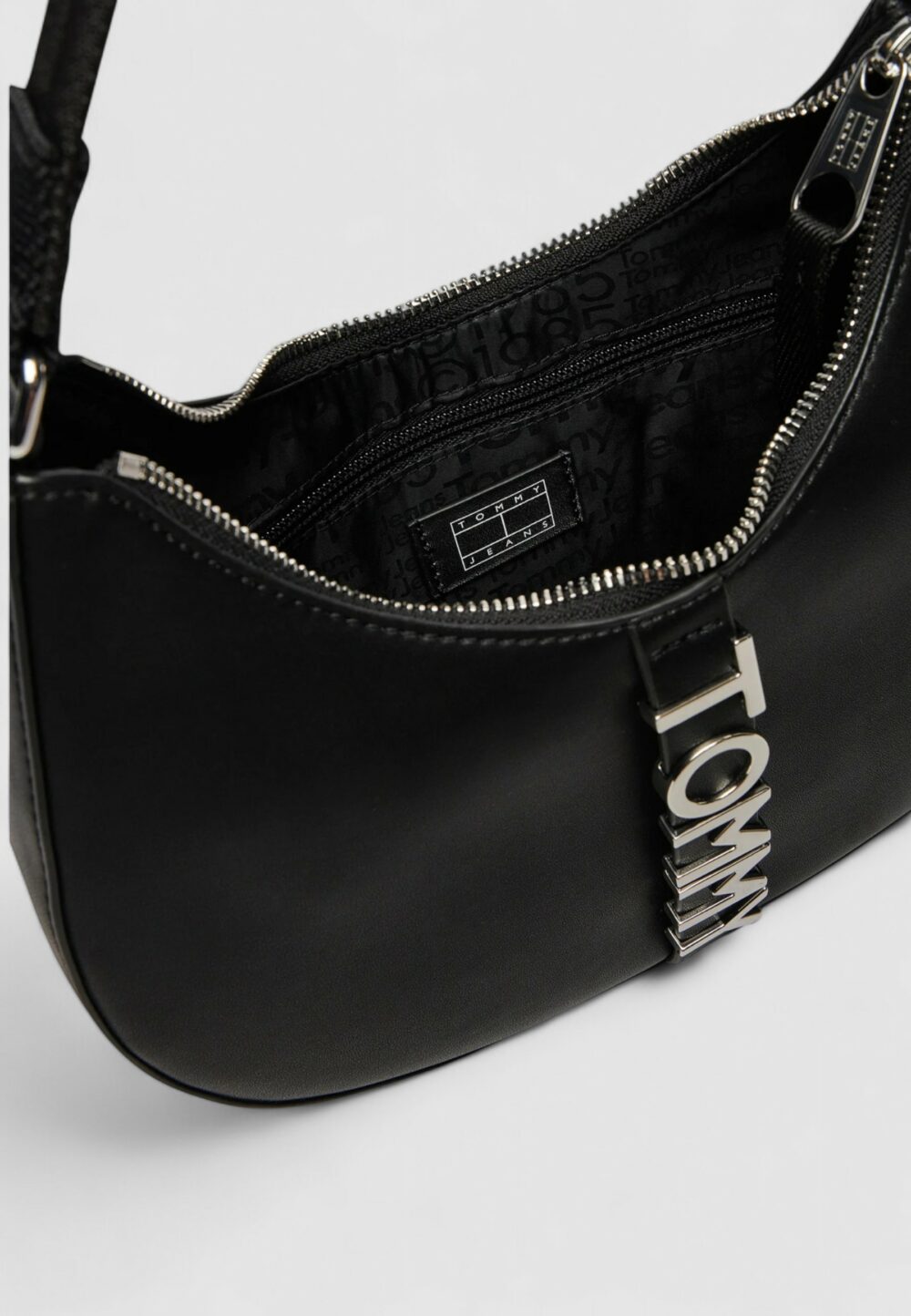 Borsa Tommy Hilfiger TJW CITY BOLD SHOULDER BAG Nero - Foto 4