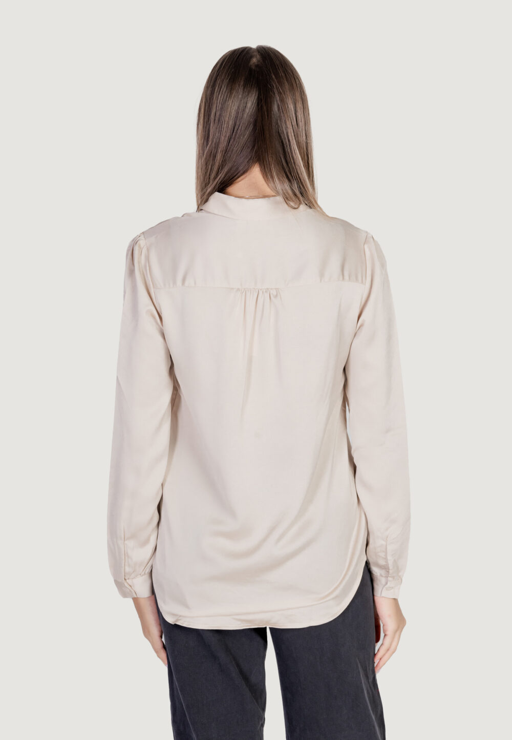 Camicia manica lunga Vila Clothes NOOS - VIELLETTE SATIN L/S SHIRT/SU - NOOS Oro - Foto 4