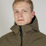 Giacchetto Aquascutum SHELL ACTIVE HOODED JACKET Verde Oliva - Foto 2