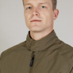 Giacchetto Aquascutum SHELL ACTIVE SCUTUM JACKET Verde Oliva - Foto 2