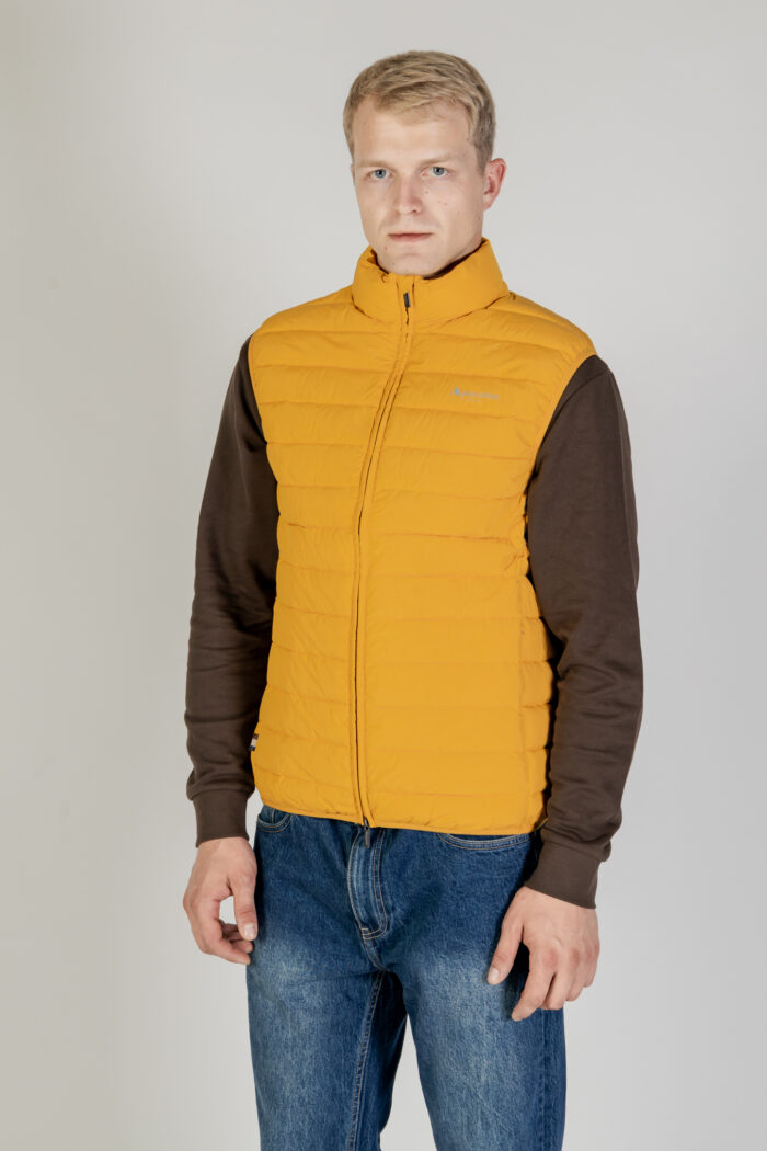 Gilet Casual Aquascutum RLG ACTIVE VEST 100GR Senape