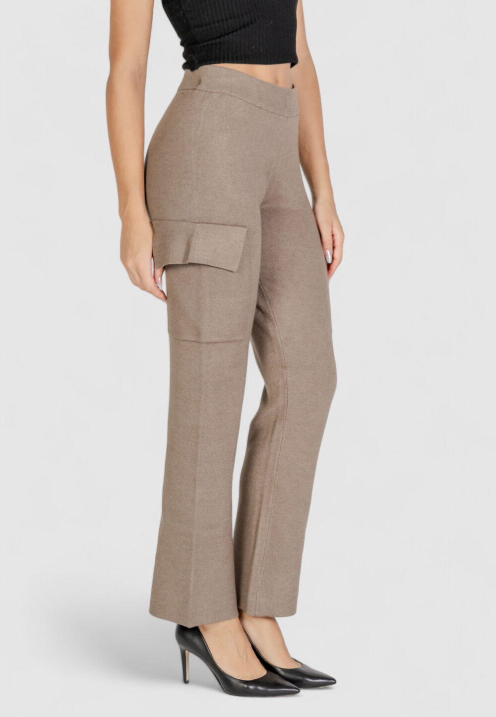 Pantaloni a palazzo Vila Clothes VICASSIE CARGO KNIT PANTS Beige scuro - Foto 3