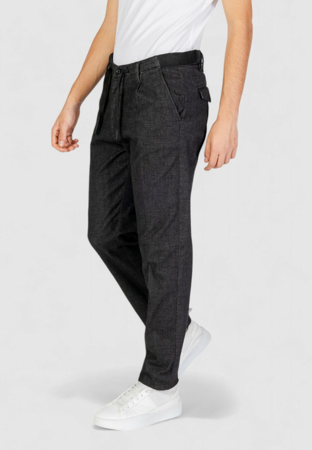 Pantaloni tapered HAMAKI-HO  Nero - Foto 2