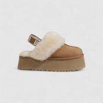 Pantofole UGG W FUNKETTE Beige - Foto 1