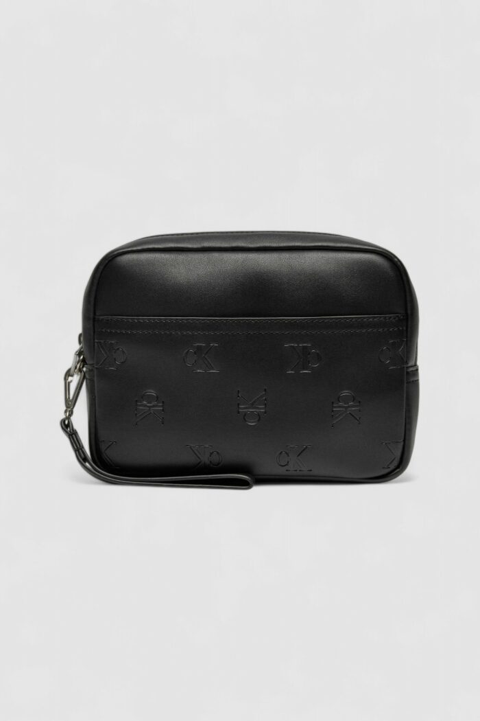 Pochette e beauty Calvin Klein AOP EMBOSS ZIP POUCH Nero