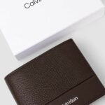 Portafoglio con portamonete Calvin Klein SUBTLE MIX BIFOLD 5CC W/COIN Marrone - Foto 4