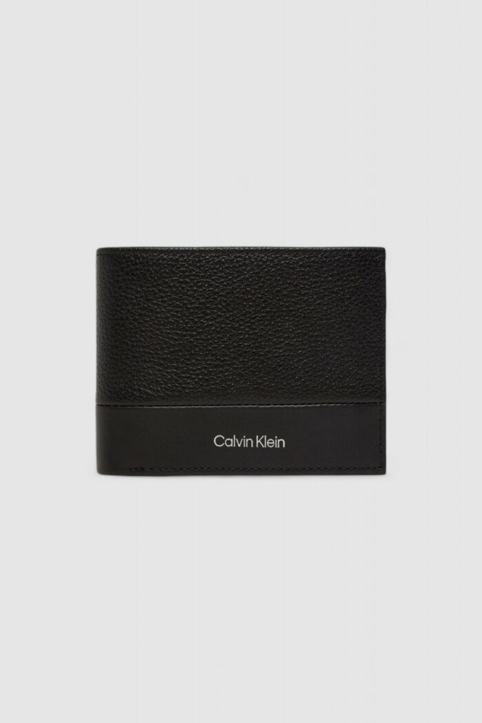 Portafoglio con portamonete Calvin Klein SUBTLE MIX TRIFOLD 10CC W/COIN Nero