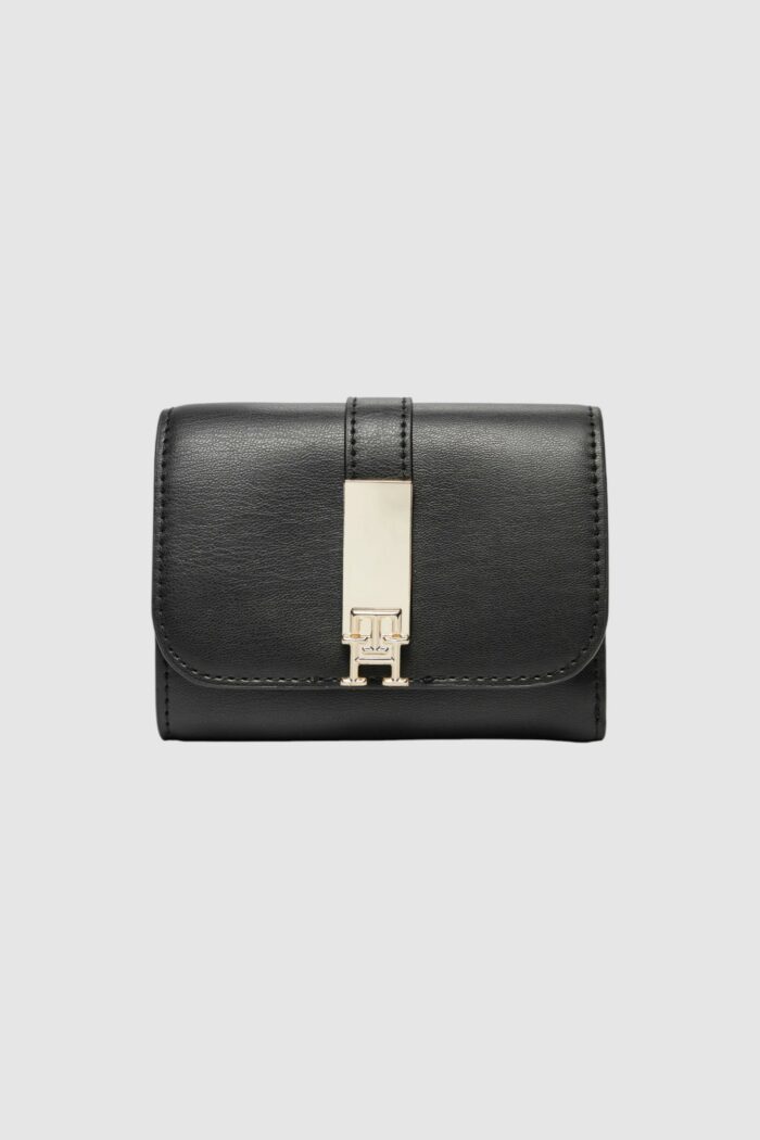 Portafoglio grande Tommy Hilfiger TH HERITAGE MED FLAP Nero