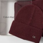 Sciarpa Calvin Klein Jeans CK METAL CHUNKY BEANIE & SCARF Bordeaux - Foto 2