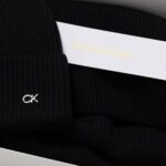 Sciarpa Calvin Klein Jeans CK METAL CHUNKY BEANIE & Nero - Foto 4