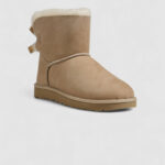 Stivali UGG MINI BAILEY BOW II Beige chiaro - Foto 3