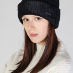 Berretto Guess TERESA PEARLS BEANIE SWTR Nero - Foto 2