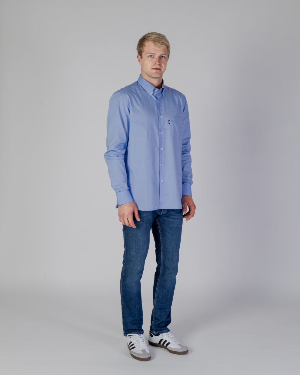 Camicia manica lunga Aquascutum ACTIVE OXFORD SHIRT Celeste - Foto 3