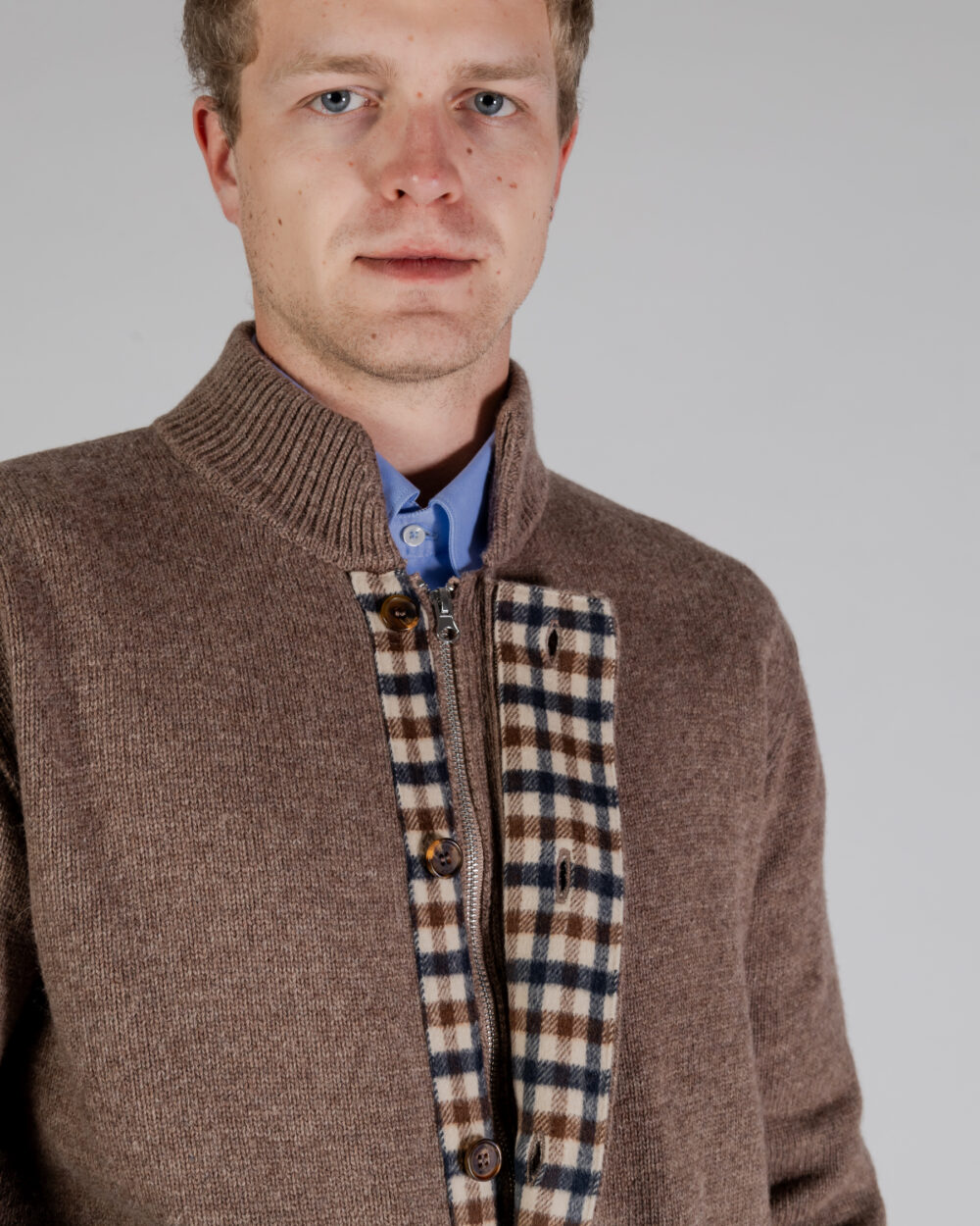 Cardigan Aquascutum ACTIVE CLUB CHECK CARDIGAN Marrone - Foto 3