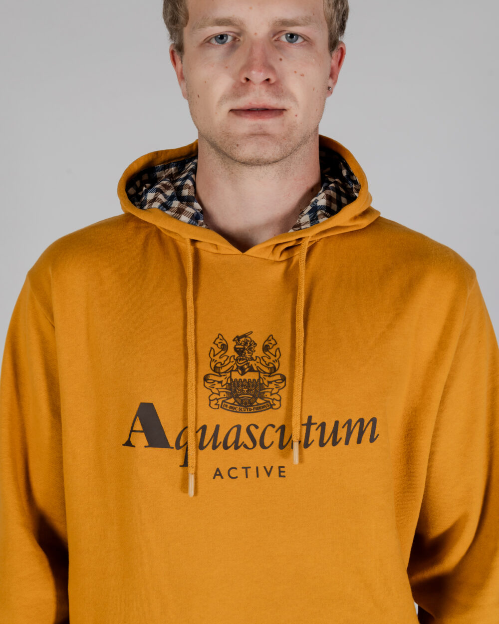 Felpa con cappuccio Aquascutum ACTIVE BIG LOGO HOODIE Senape - Foto 3