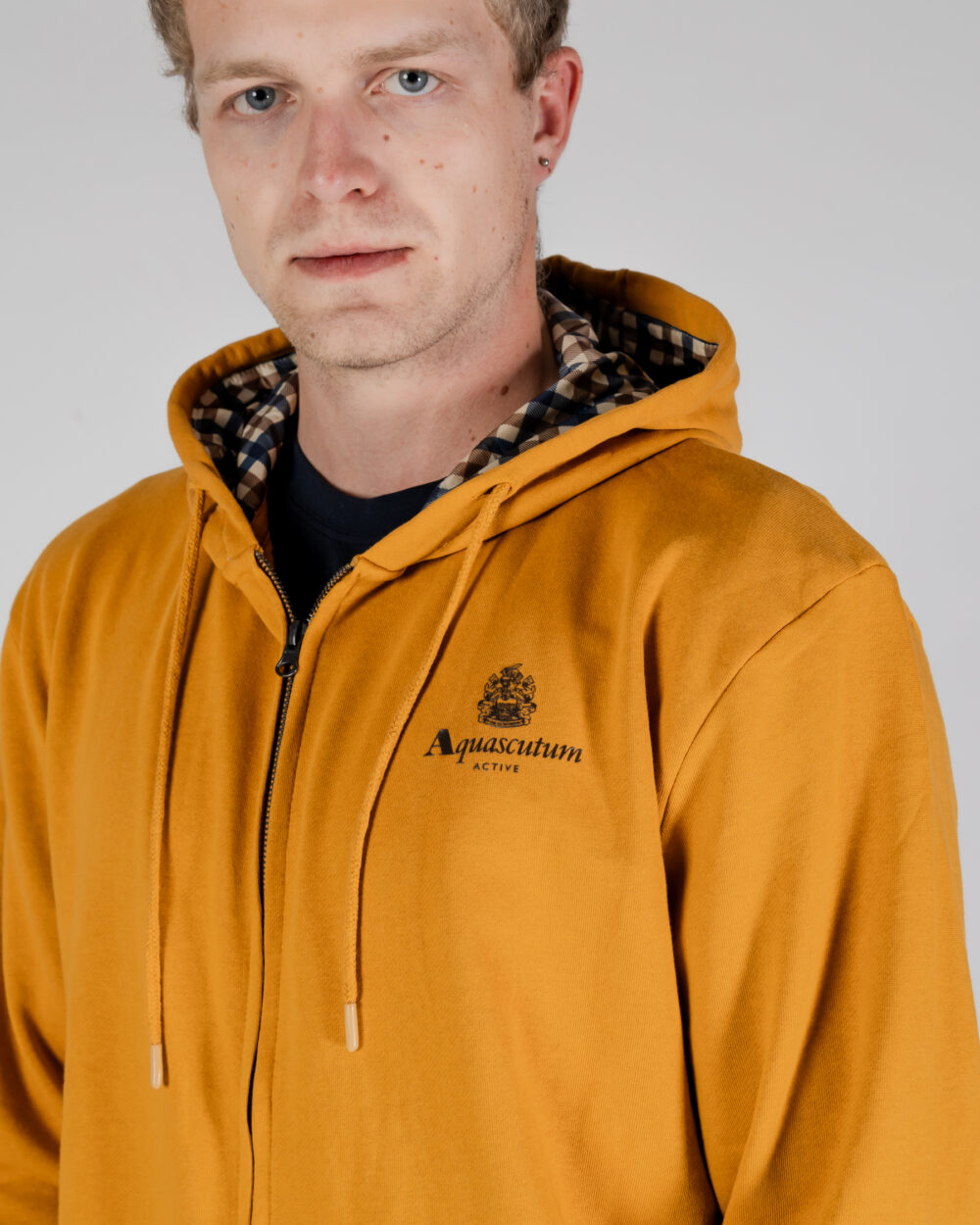 Felpa con cappuccio Aquascutum ACTIVE SMALL LOGO FZ HOODIE Senape - Foto 4