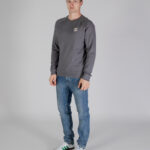 Felpa senza cappuccio Aquascutum ACTIVE PATCH CREWNECK Antracite - Foto 3