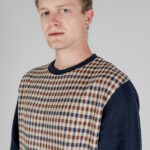 Felpa senza cappuccio Aquascutum ACTIVE CLUB CHECK CREWNECK Blu - Foto 4