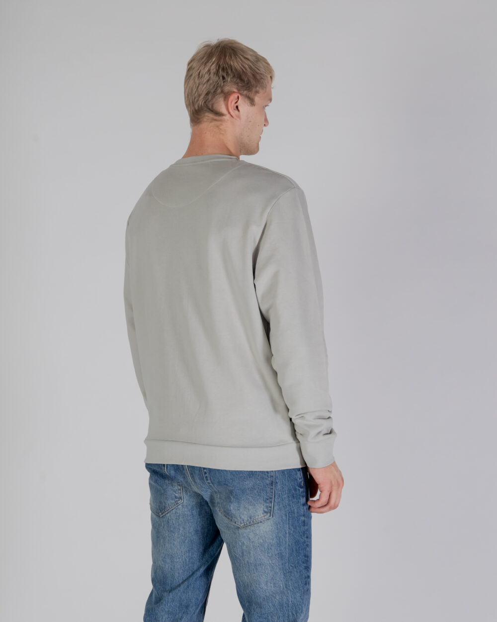 Felpa senza cappuccio Aquascutum ACTIVE SMALL LOGO CREWNECK Grigio - Foto 3