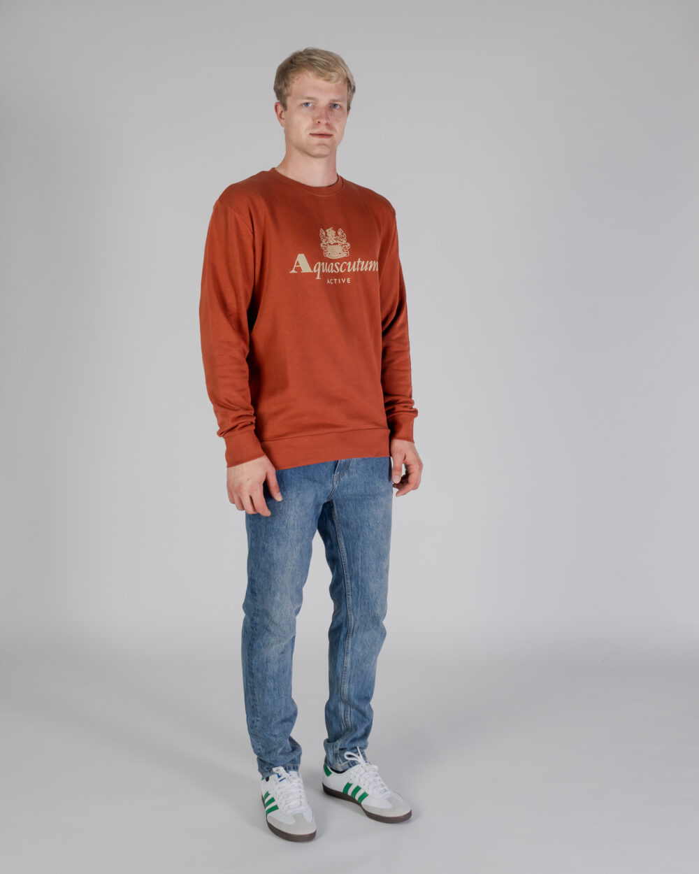 Felpa senza cappuccio Aquascutum ACTIVE BIG LOGO CREWNECK Ruggine - Foto 2