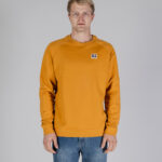 Felpa senza cappuccio Aquascutum ACTIVE PATCH CREWNECK Senape - Foto 1