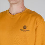 Felpa senza cappuccio Aquascutum ACTIVE SMALL LOGO CREWNECK Senape - Foto 4