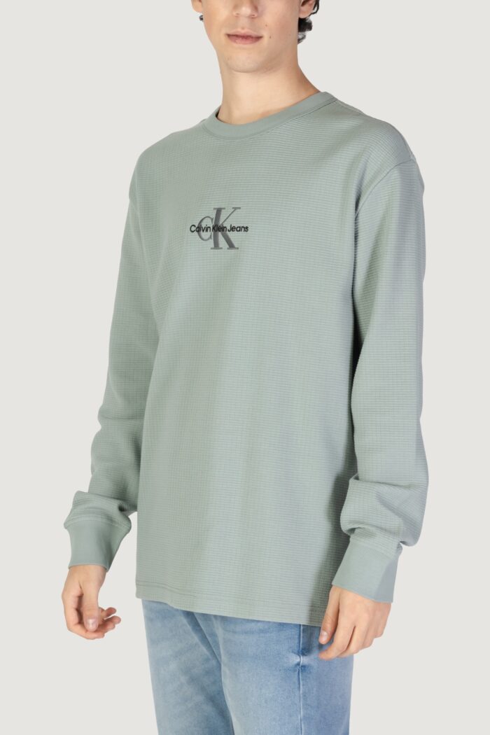 Felpa senza cappuccio Calvin Klein CITY GRID LS TEE VERDE SALVIA