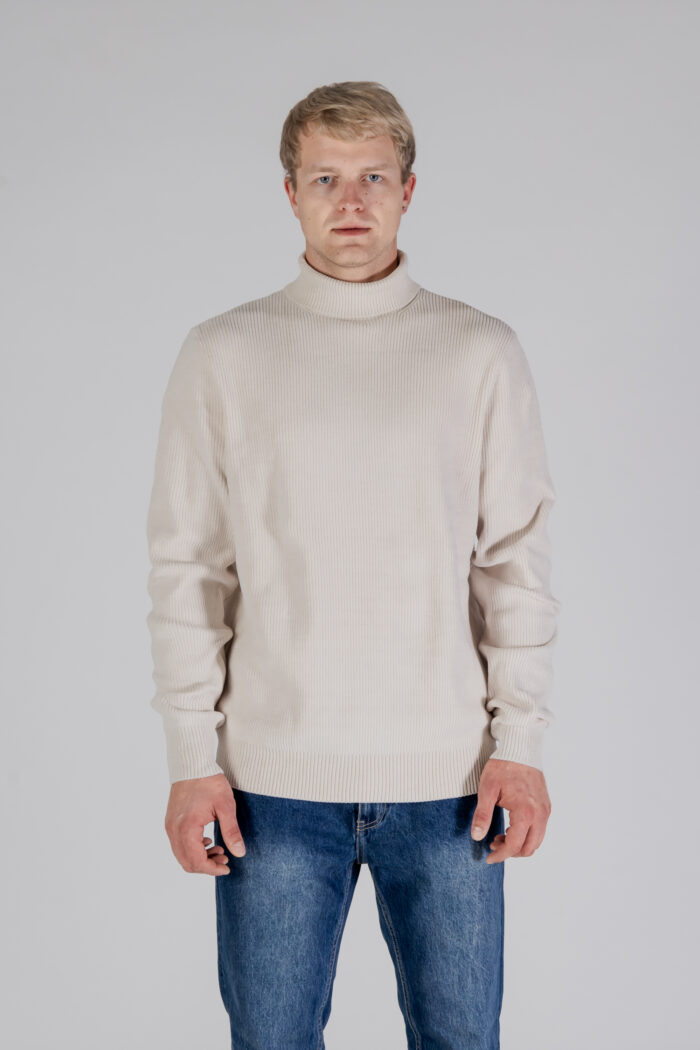 Maglione Aquascutum ACTIVE CHENILLE TURTLE NECK Beige chiaro