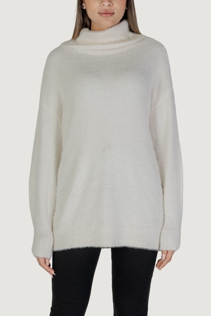 Maglione Only Onlpiumo Ls Loose Rollneck Cc Knt Bianco