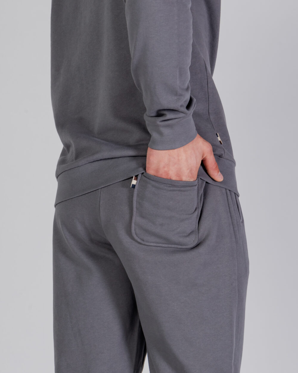 Pantaloni sportivi Aquascutum ACTIVE SMALL LOGO TRACK PANTS Antracite - Foto 5